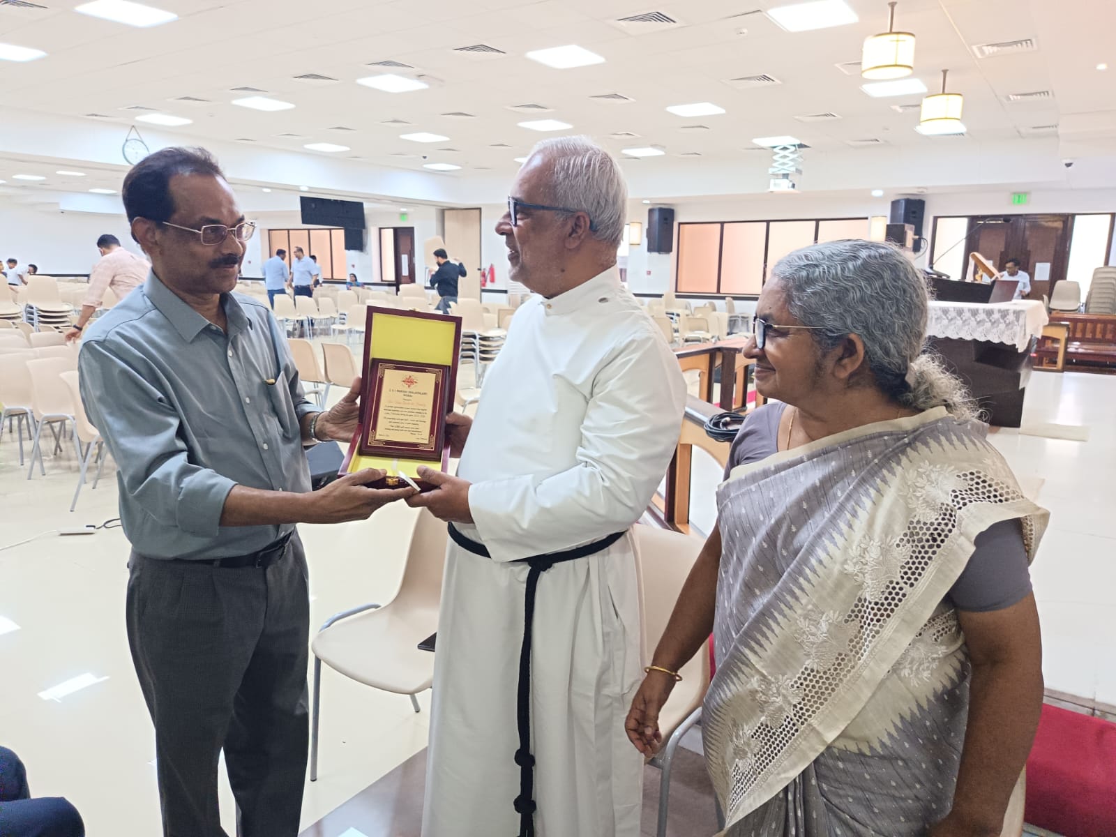 Farewell to Rev. Raju Jacob & Moly Kochamma